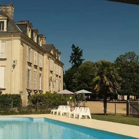 Chateau La Mothaye - Self Catering With Pool In The Loire Valley بيت ضيافة