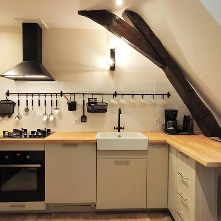 Chateau La Mothaye - Self Catering With Pool In The Loire Valley Gasthuis Les Bois-d'Anjou