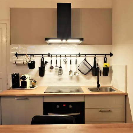 Konukevi Chateau La Mothaye - Self Catering With Pool In The Loire Valley