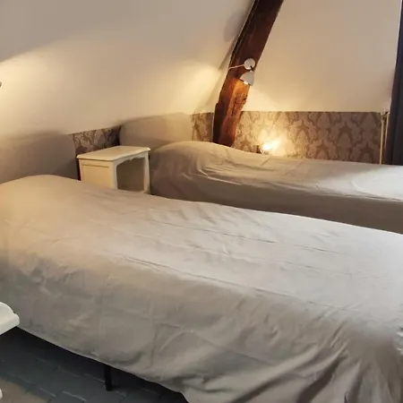 Chateau La Mothaye - Self Catering With Pool In The Loire Valley * Les Bois-d'Anjou