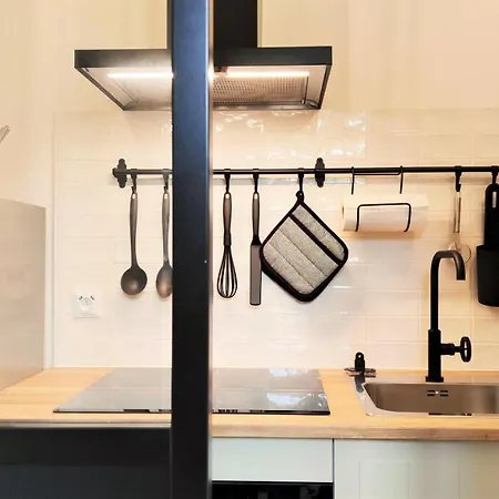 Pensionat Chateau La Mothaye - Self Catering With Pool In The Loire Valley *