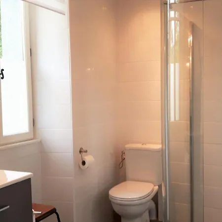 Chateau La Mothaye - Self Catering With Pool In The Loire Valley Gasthuis Les Bois-d'Anjou