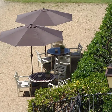 Chateau La Mothaye - Self Catering With Pool In The Loire Valley