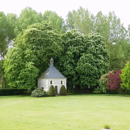 Гостевой дом Chateau La Mothaye - Self Catering With Pool In The Loire Valley *