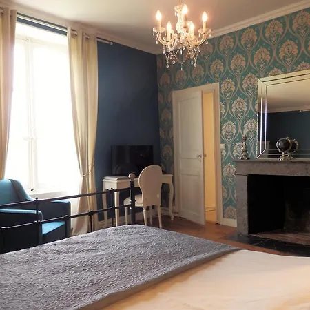 Chateau La Mothaye - Self Catering With Pool In The Loire Valley