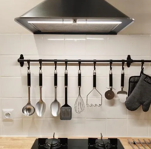 Chateau La Mothaye - Self Catering With Pool In The Loire Valley 招待所 Les Bois-d'Anjou