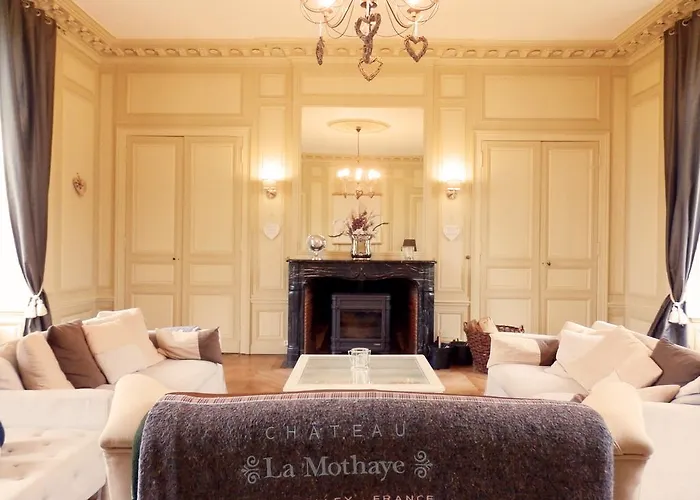 Chateau La Mothaye - Self Catering With Pool In The Loire Valley Les Bois-d'Anjou