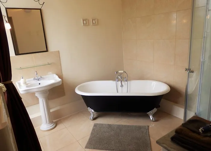 Chateau La Mothaye - Self Catering With Pool In The Loire Valley 招待所